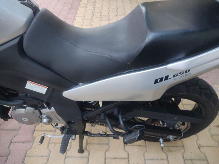 Suzuki V-Storm DL650