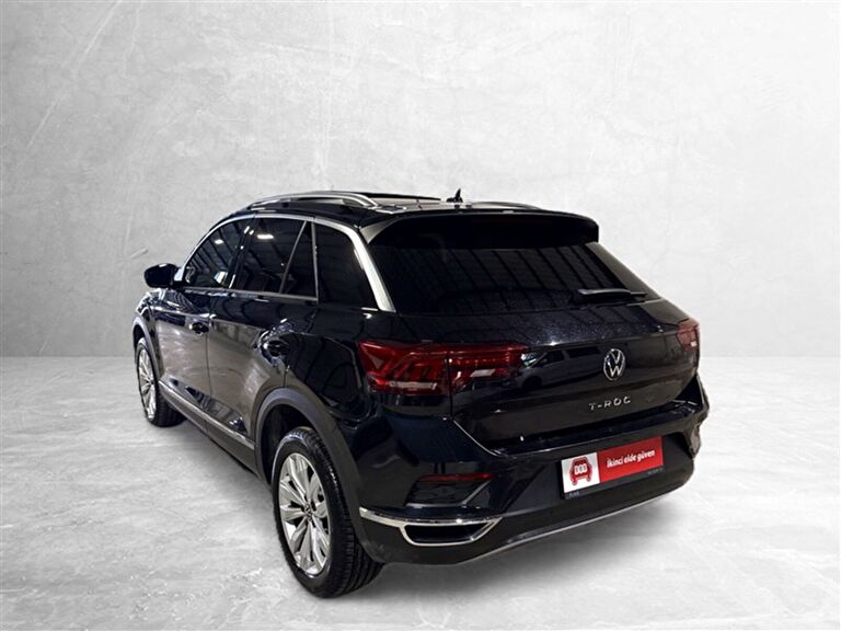 VOLKSWAGEN T-ROC