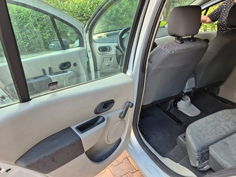 RENAULT MODUS