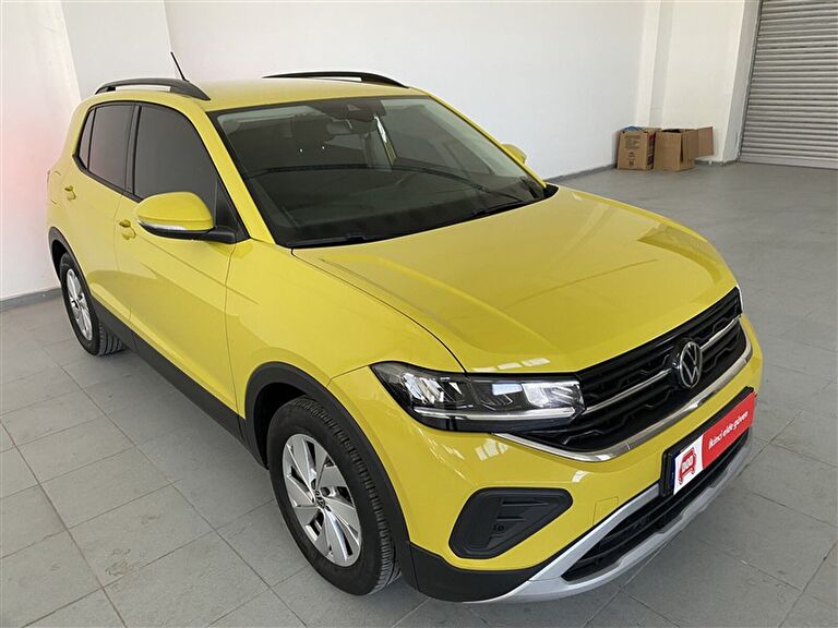 VOLKSWAGEN T-CROSS