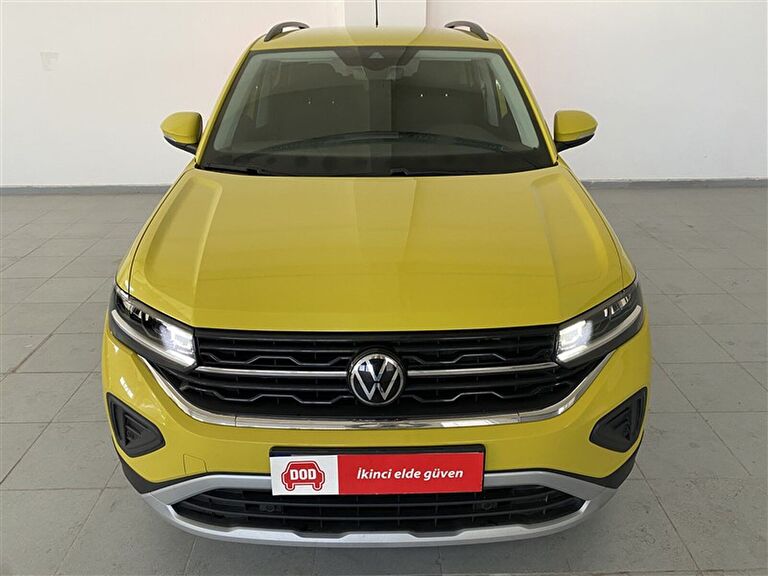 VOLKSWAGEN T-CROSS