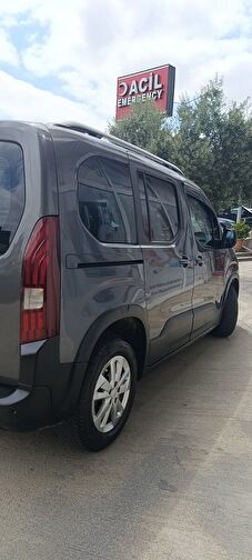 PEUGEOT RIFTER