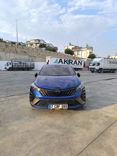 RENAULT CLIO