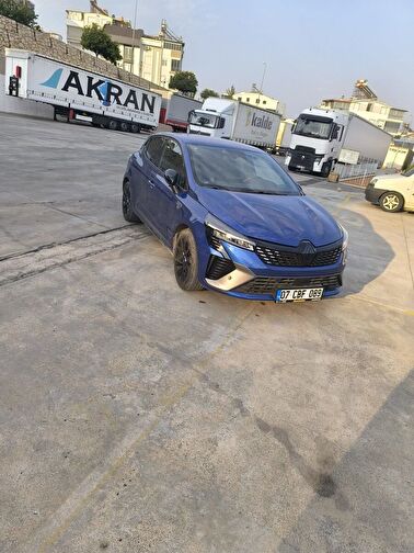 RENAULT CLIO