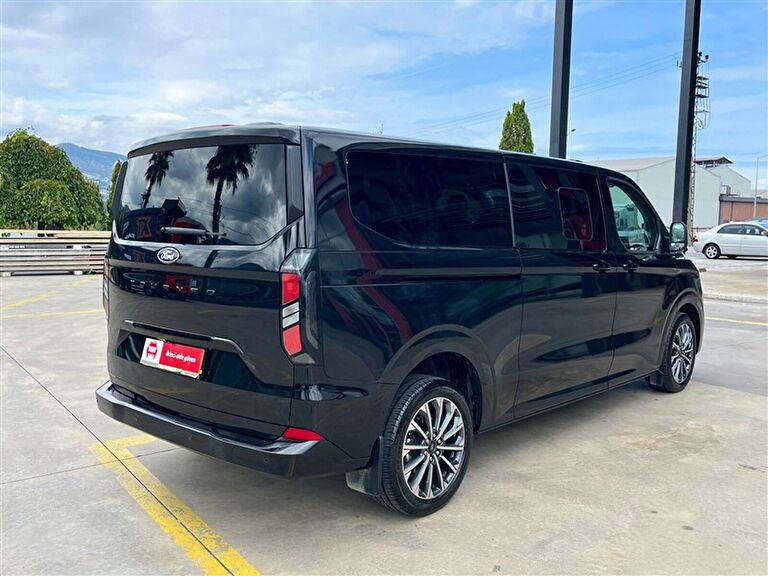 FORD TOURNEO CUSTOM