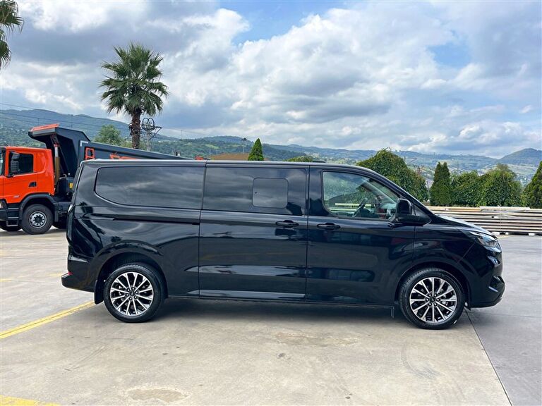 FORD TOURNEO CUSTOM