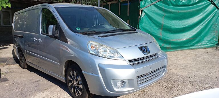 PEUGEOT EXPERT