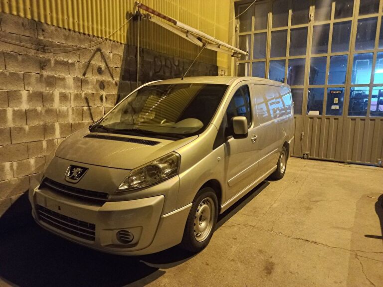 PEUGEOT EXPERT