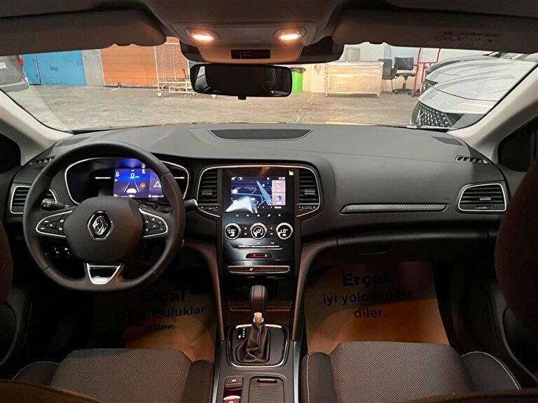RENAULT MEGANE