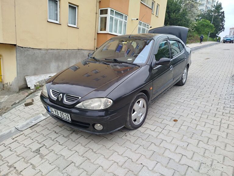 RENAULT MEGANE