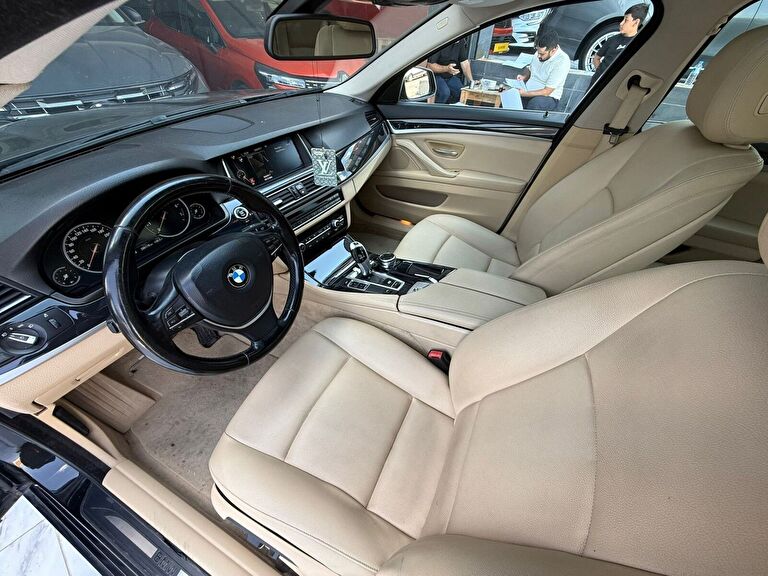 BMW 5 SERISI