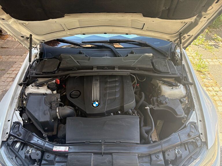 BMW 3 SERISI