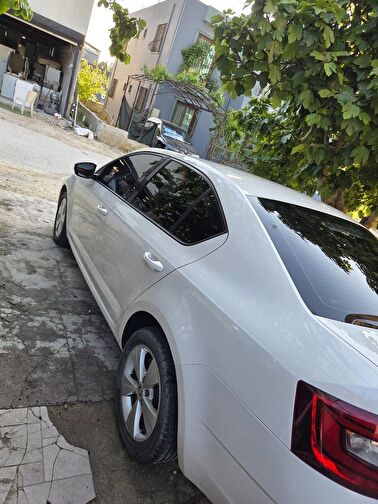 SKODA OCTAVIA