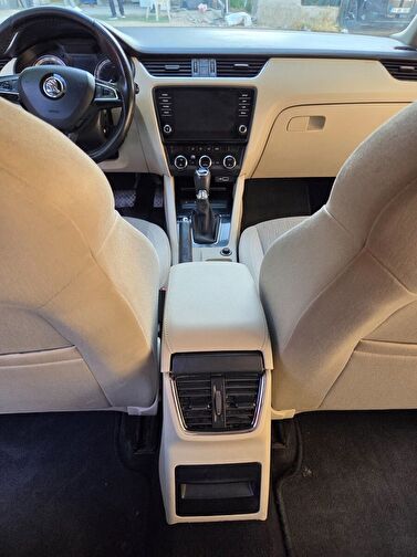 SKODA OCTAVIA
