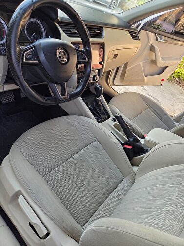 SKODA OCTAVIA