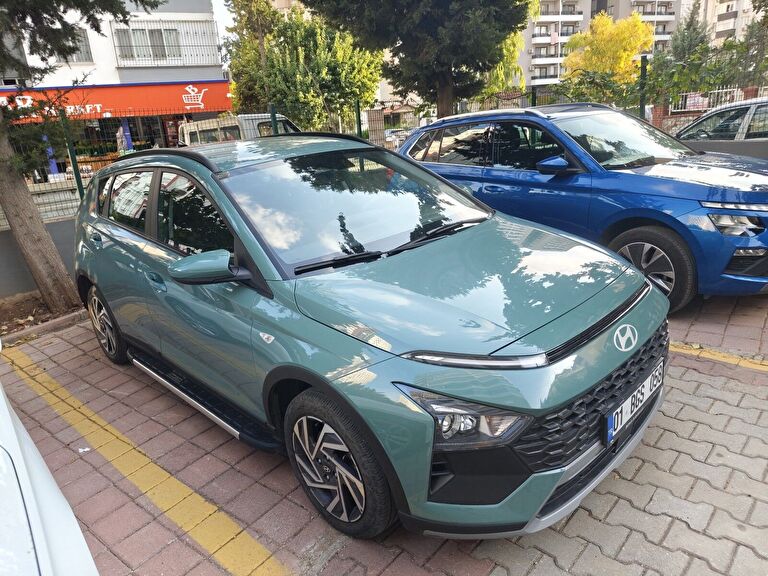 HYUNDAI BAYON