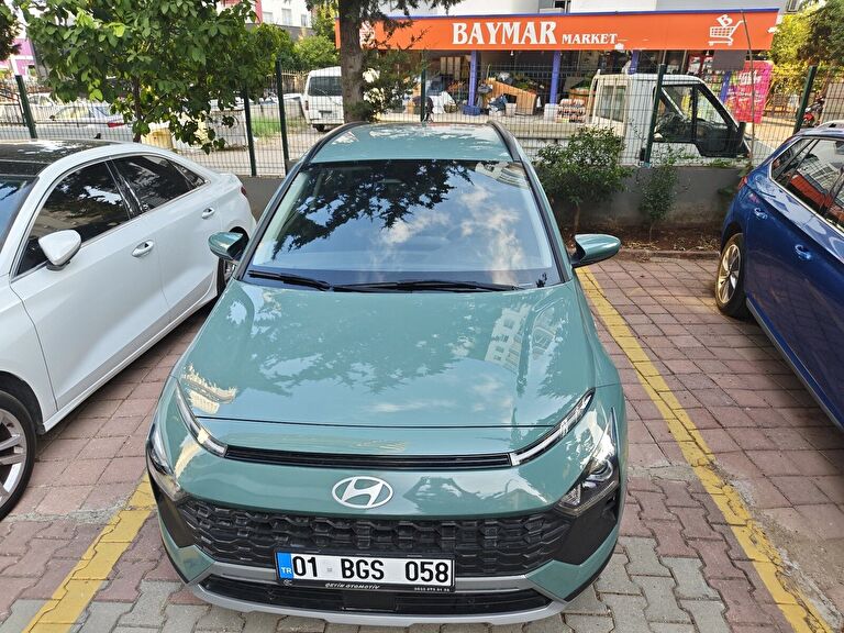 HYUNDAI BAYON