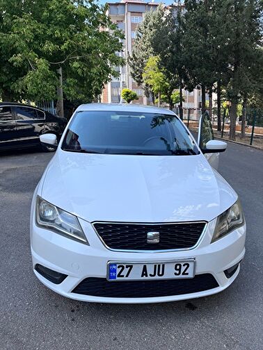 SEAT TOLEDO
