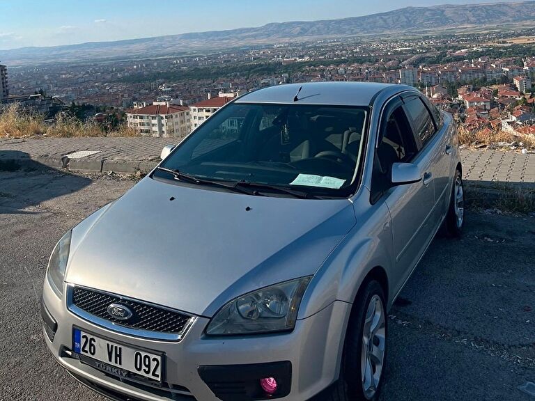 FORD FOCUS