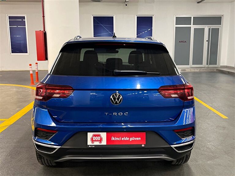 VOLKSWAGEN T-ROC