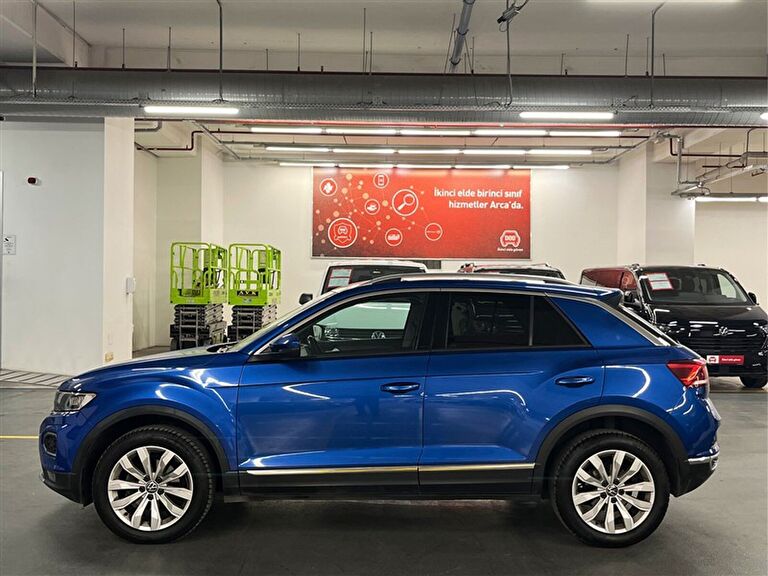VOLKSWAGEN T-ROC