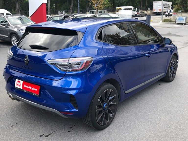 RENAULT CLIO