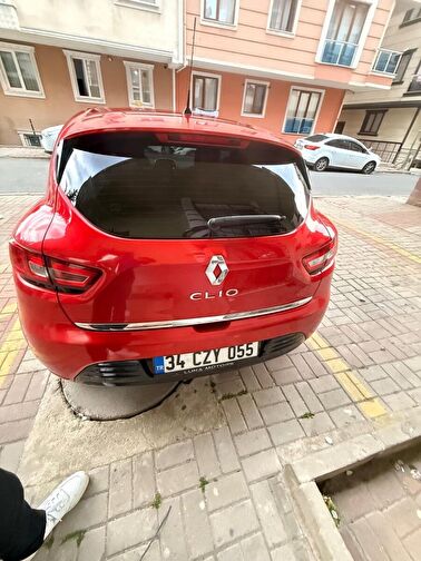 RENAULT CLIO