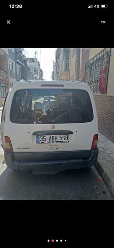 PEUGEOT PARTNER