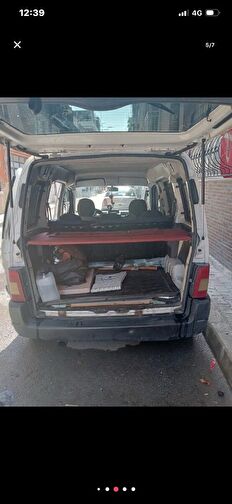 PEUGEOT PARTNER