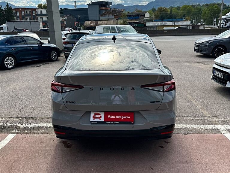 SKODA ENYAQ COUPE