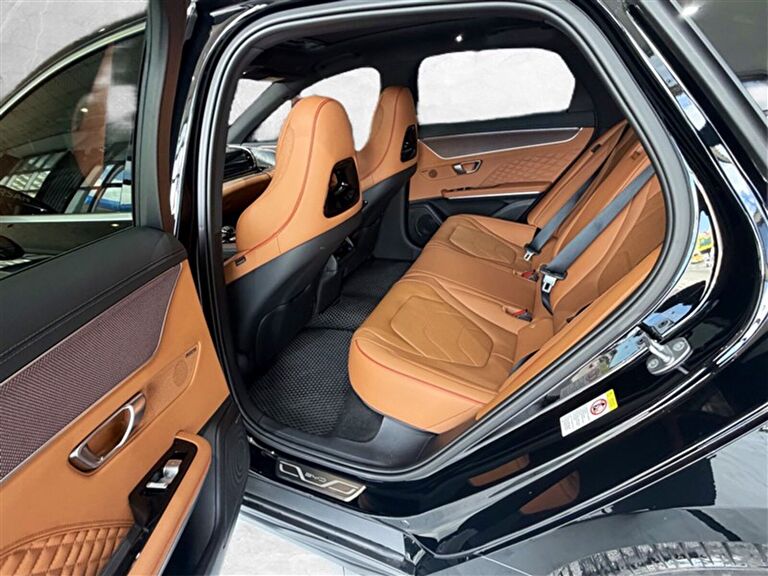 BYD HAN