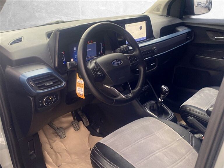 FORD TOURNEO COURIER