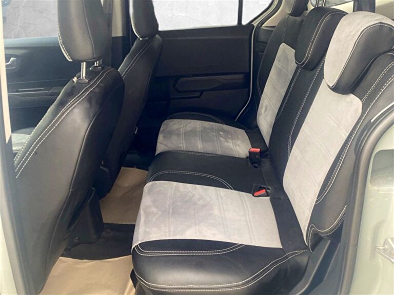 FORD TOURNEO COURIER