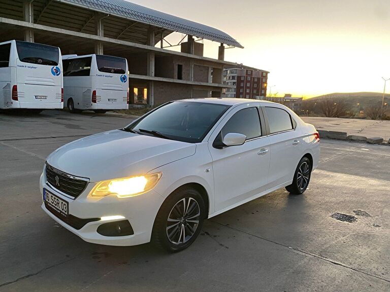 PEUGEOT 301