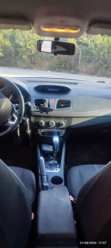 RENAULT FLUENCE