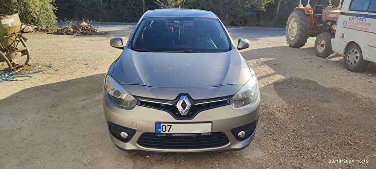 RENAULT FLUENCE