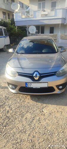 RENAULT FLUENCE