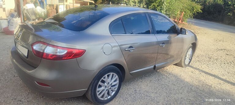 RENAULT FLUENCE