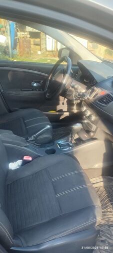 RENAULT FLUENCE