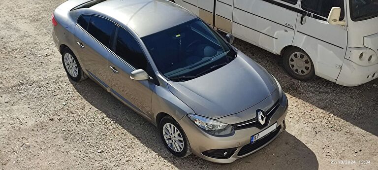 RENAULT FLUENCE