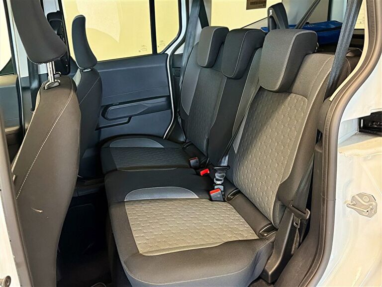 FORD TOURNEO COURIER
