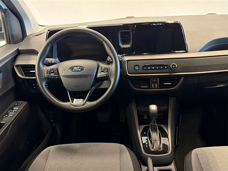 FORD TOURNEO COURIER