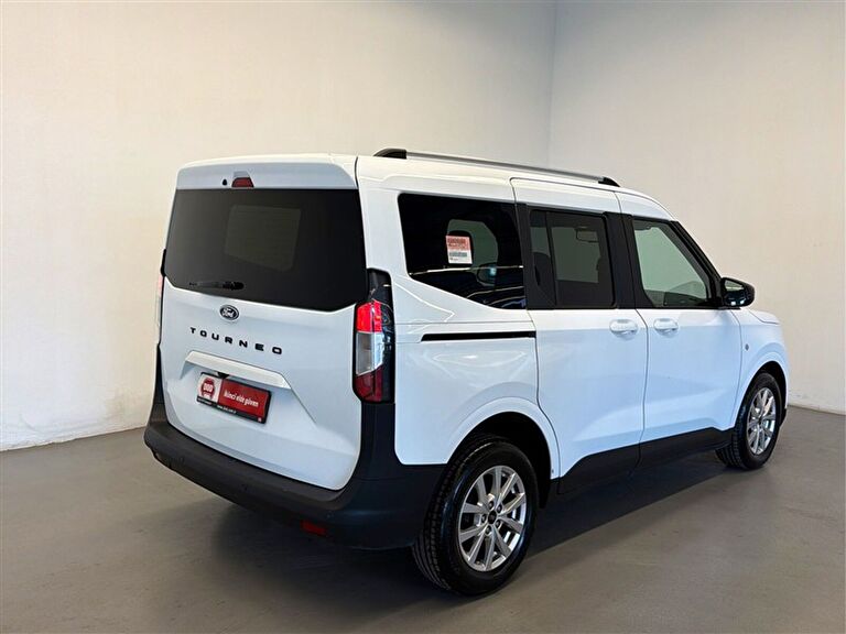FORD TOURNEO COURIER
