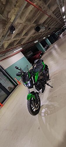 Bajaj Dominar 400 UG