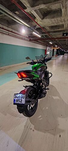 Bajaj Dominar 400 UG