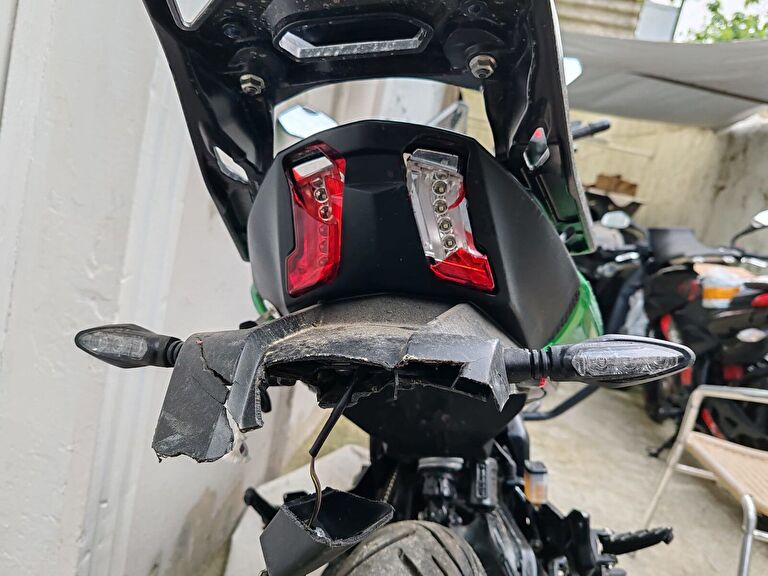 Bajaj Dominar 400 UG