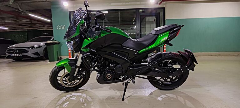 Bajaj Dominar 400 UG