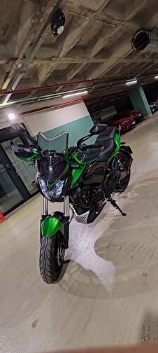Bajaj Dominar 400 UG