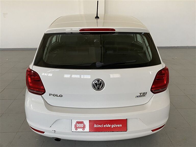VOLKSWAGEN POLO