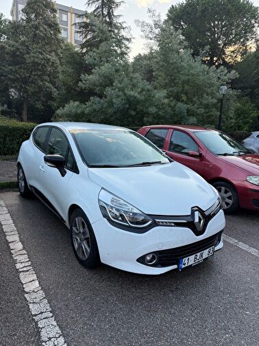 RENAULT CLIO